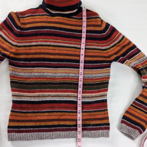 Oxford Fulham Retro Lambswool Stripe Turtleneck Sweater - Picture 7 of 8